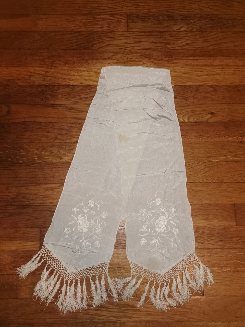 Vintage antique white embroidered floral scarf with lace trim and fringe